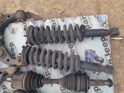 Стойки комплект перед 48510-39725 48510-39725 TOYOTA HILUX SURF